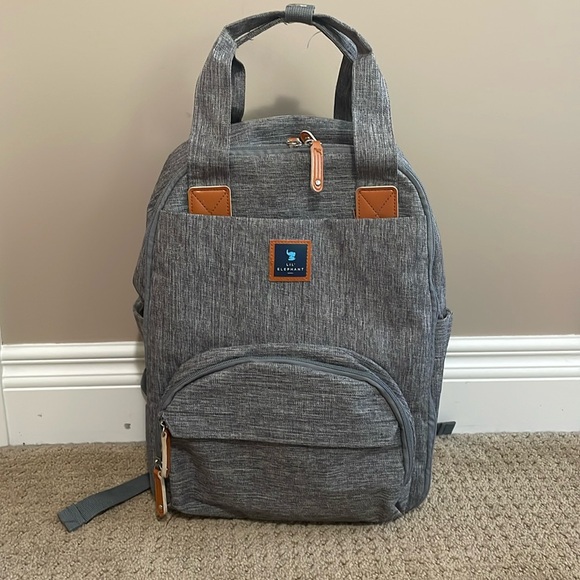 Lil’ Elephant diaper bag - Picture 1 of 8